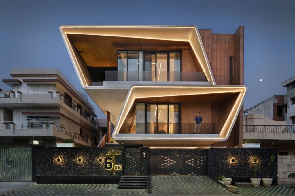 Biệt thự hiện đại 3 tầng được thiết kế theo phong cách độc đáo và ốp bằng gỗ